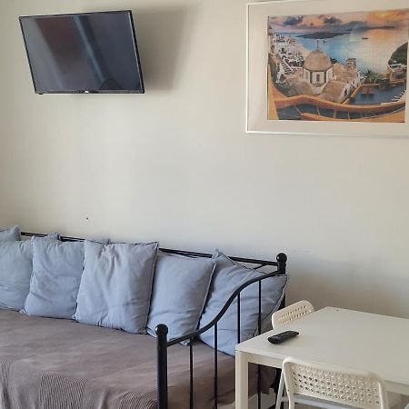 Relaxing City Center West Luxury Studio كاريستوس المظهر الخارجي الصورة