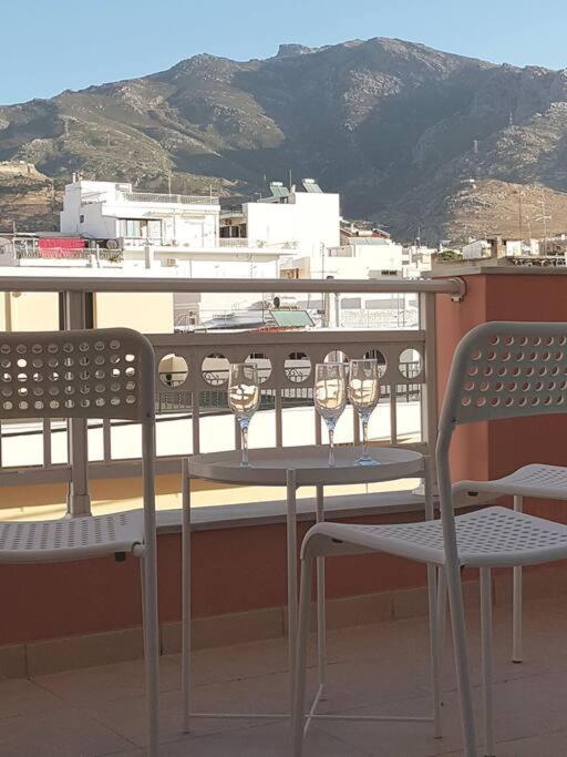 Relaxing City Center West Luxury Studio كاريستوس المظهر الخارجي الصورة