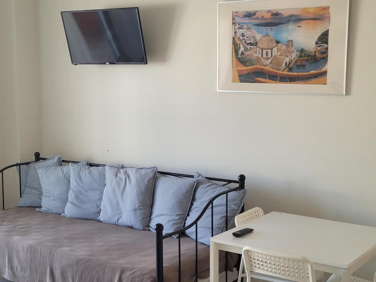 Relaxing City Center West Luxury Studio كاريستوس المظهر الخارجي الصورة
